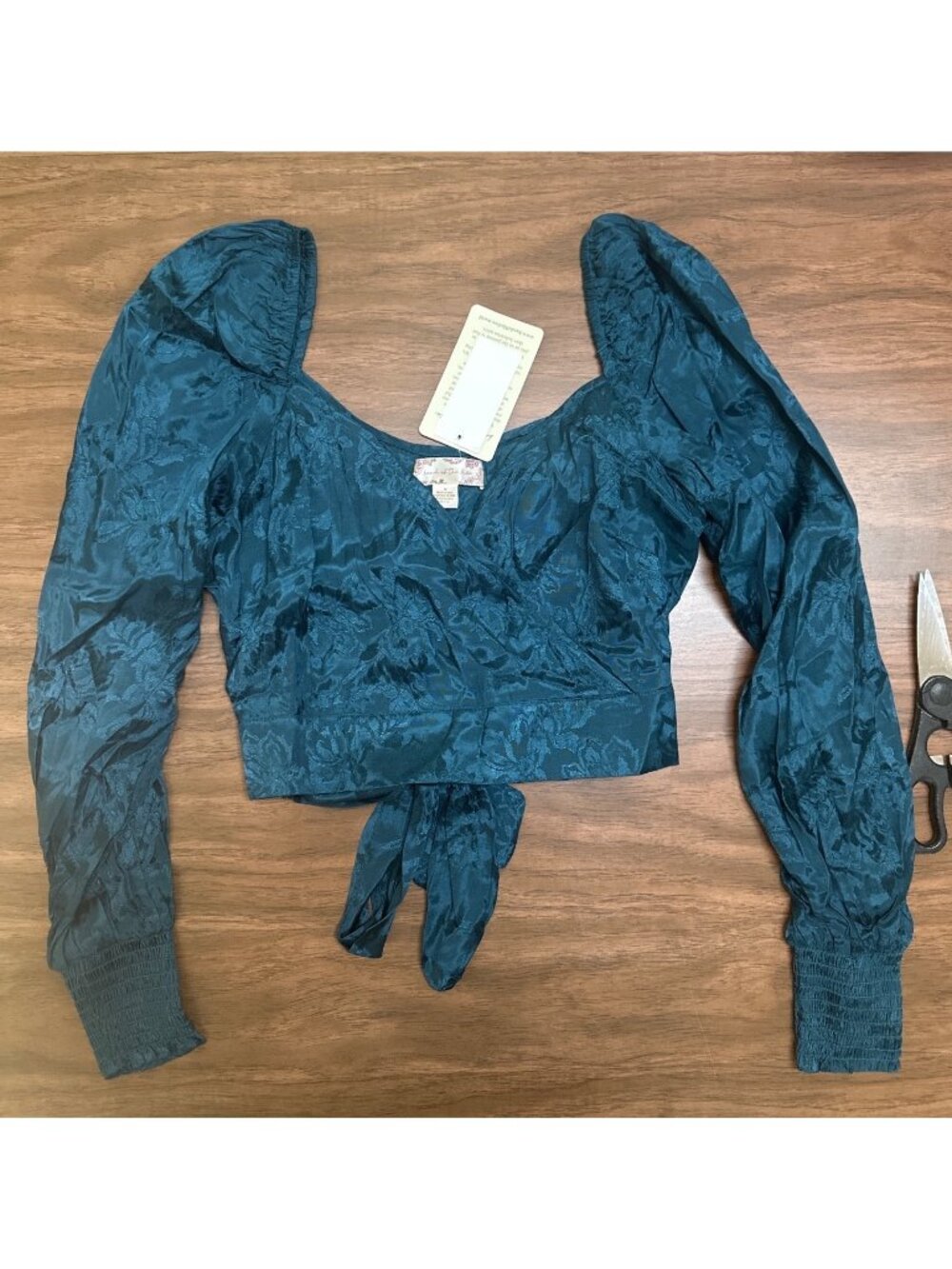 Band Of The Free Deep Teal Floral Jacquard Wrap Top With Puff Sleeves Size M